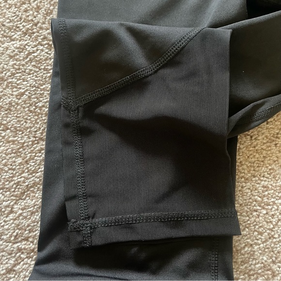 NWT Reebok Vigor High-rise Skinny Capri Black Mesh Panel Insert REW192LE07005 XS - Picture 8 of 13